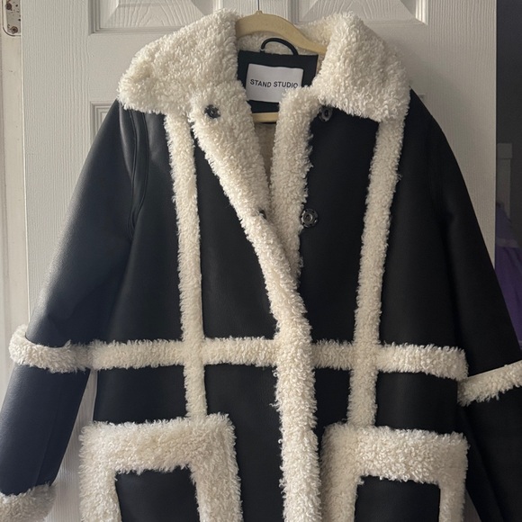 Stand Studio Jackets & Blazers - Stand Studio Black and Cream Teddy Jacket